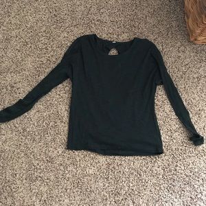 Women’s green lululemon size 6 long sleeve top